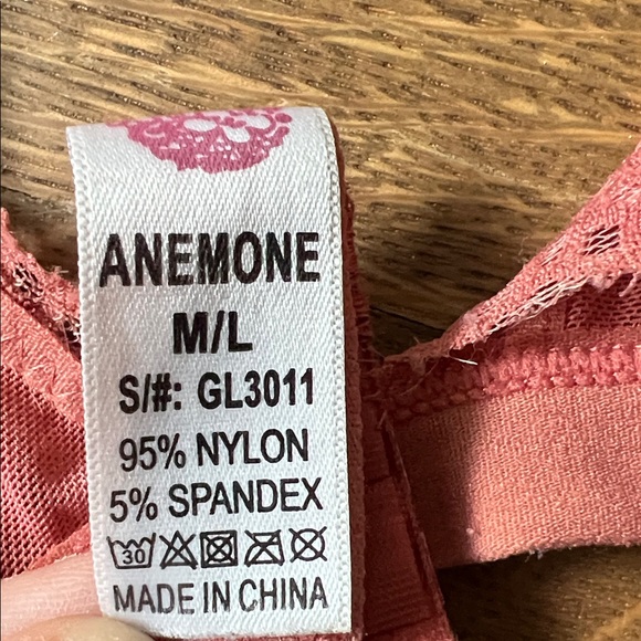 Anemone Rust Lace Bralette - Picture 5 of 8